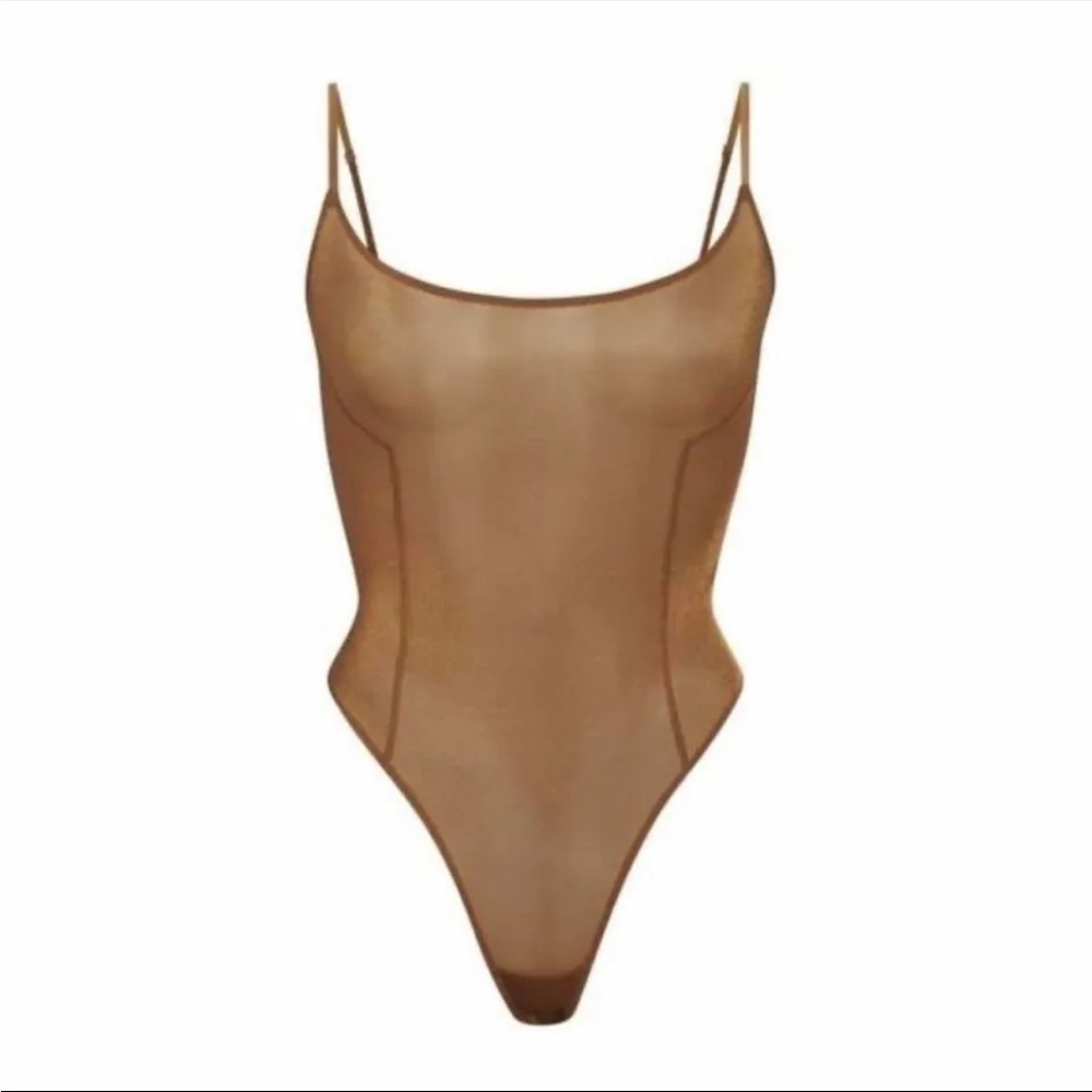 SKIMS Glissenette Scoop Bodysuit Chai
